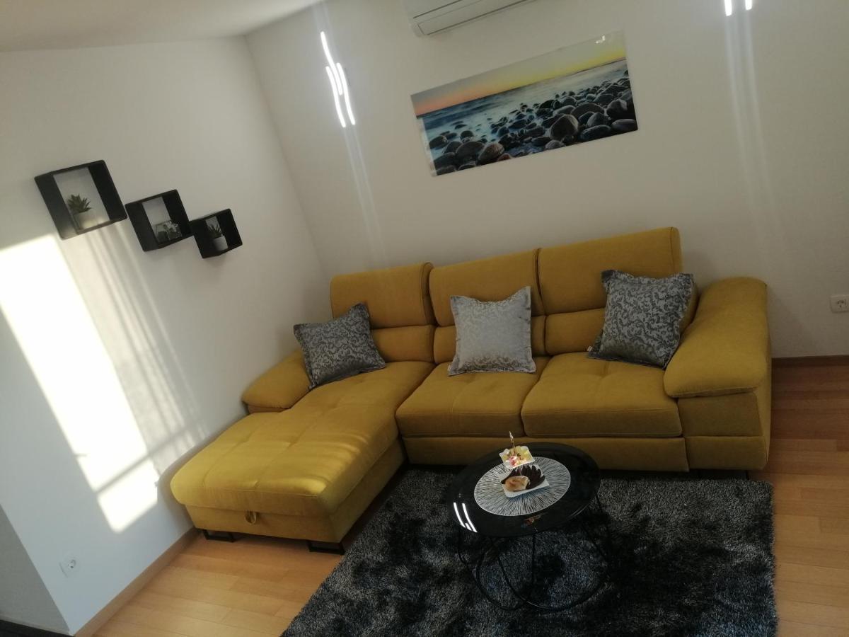 Luxury Apartment Queen Солин Екстериор снимка