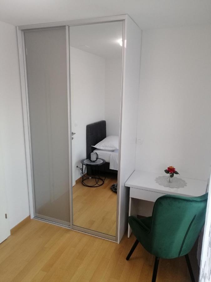 Luxury Apartment Queen Солин Екстериор снимка